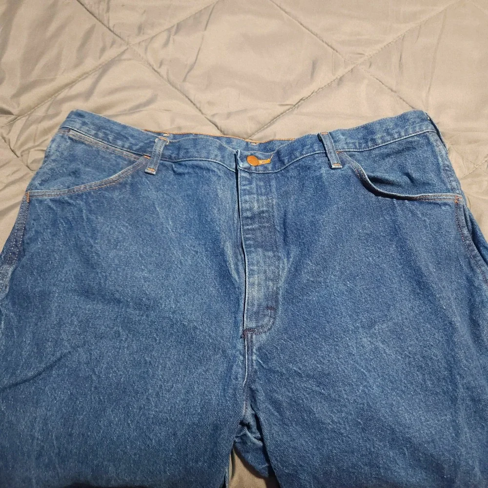 Vintage Wrangler 945NAV Cowboy Cut Jeans 42x30 Actual 40x29.5 USA Bootcut